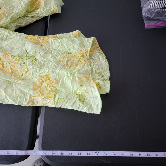First Issue Womens Lime Green Floral Sheer Button-Down Blouse Large Mature Light - Picture 8 of 11